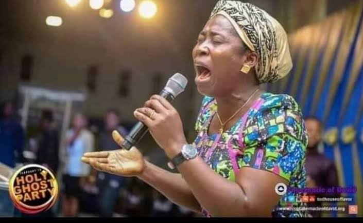 Popular gospel singer Osinachi Nwachukwu is dead