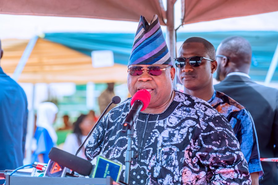 Adeleke orders review of ‘shoddy’ road project after community protest