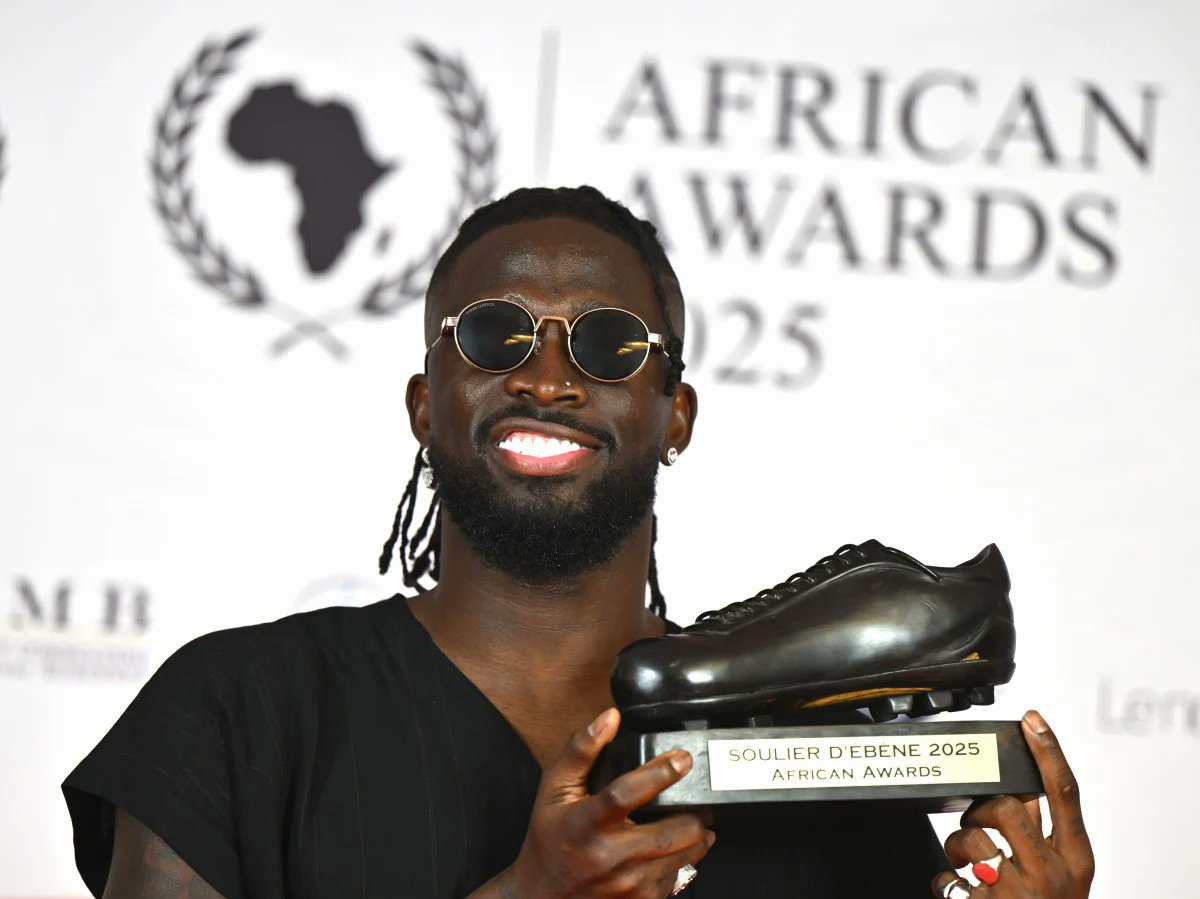 Arokodare wins best African player award in Belgium