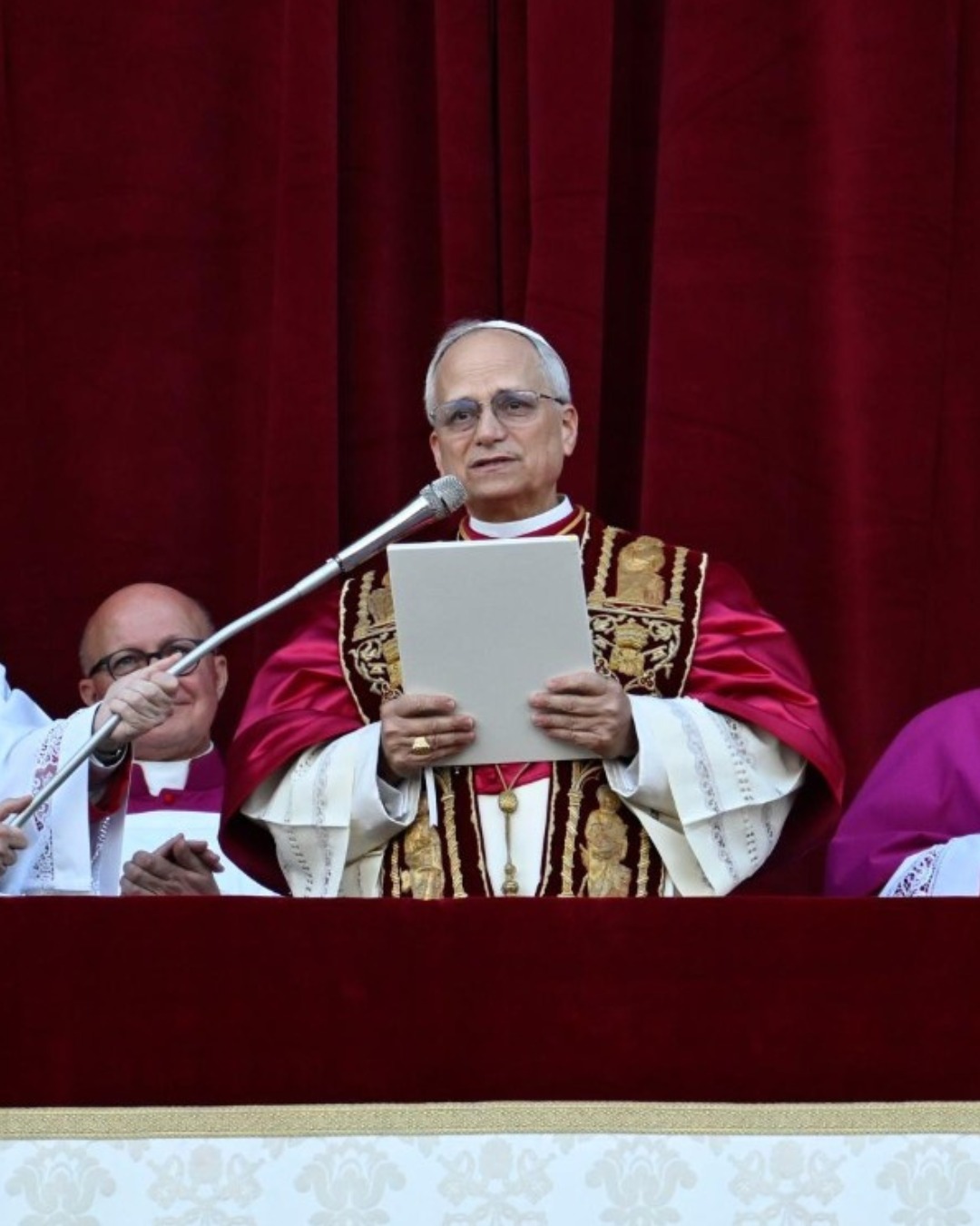 Pope warns against exploitation in inaugural mass at Vatican